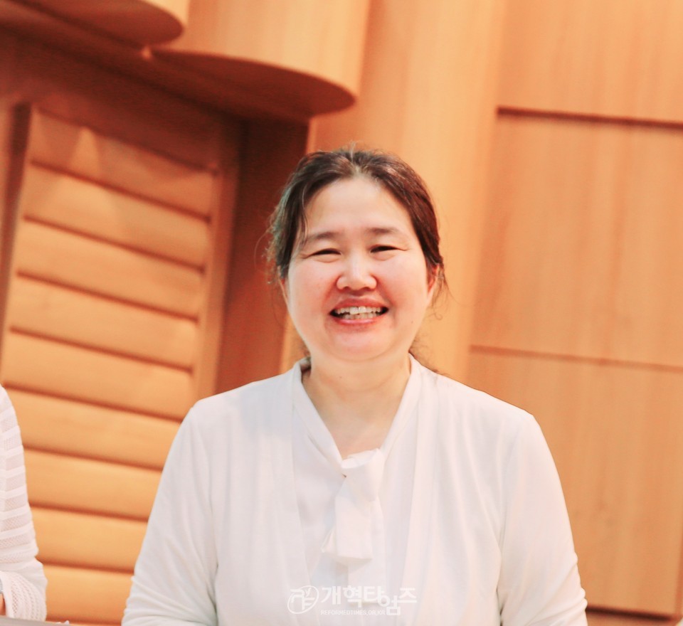 총신대신대원총여동문회 양창문 회장 모습