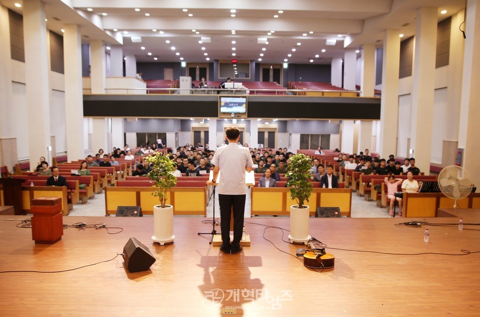 영ㆍ호남남전도협의회, 상무대교회 초급장교 연합예배 모습