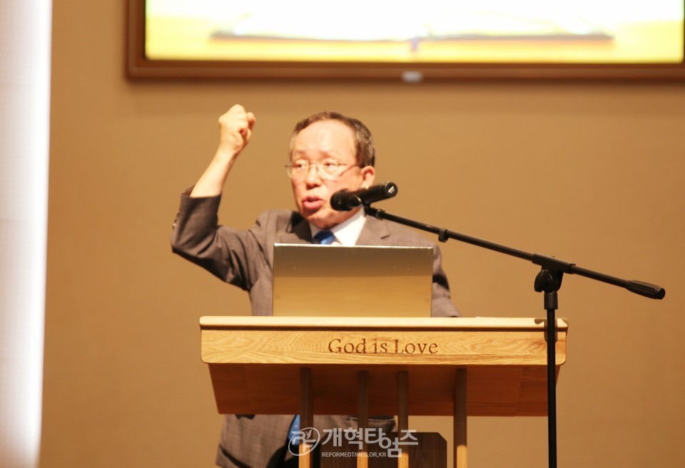 영ㆍ호남남전도협의회, 상무대교회 초급장교 연합예배 모습