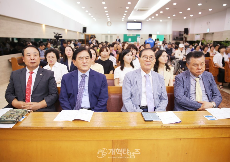 새에덴교회, ‘2024 중앙보훈병원 참전용사 및 국가유공자 위문예배’ 모습