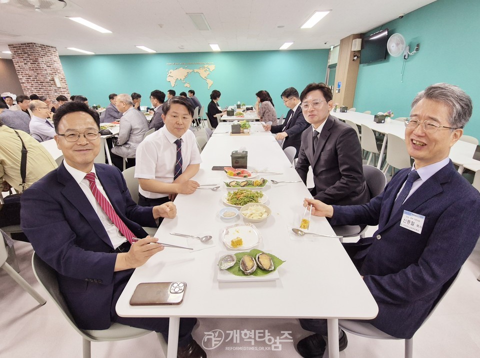 제109회기 총준위, 총준위원 및 자문(전문)위원 간담회 모습