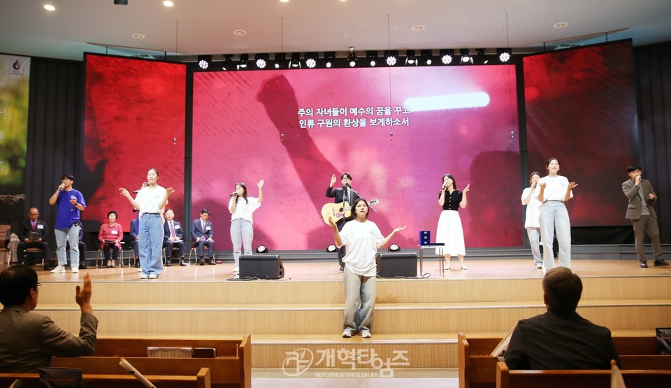 한장총,「2024 한국장로교 청년·청소년 통일비전 샬롬부흥기도회 및 찬양축제」모습