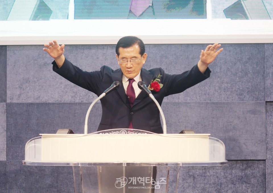 동서울노회 장로회 주관 중직자 세미나 모습