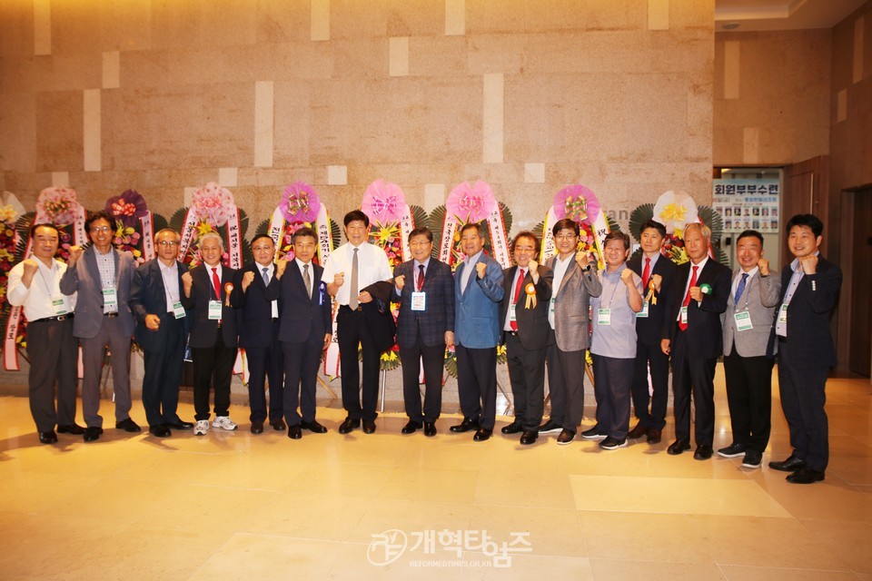 제54회기 서울ㆍ서북지역장로회 회원부부수련회 모습