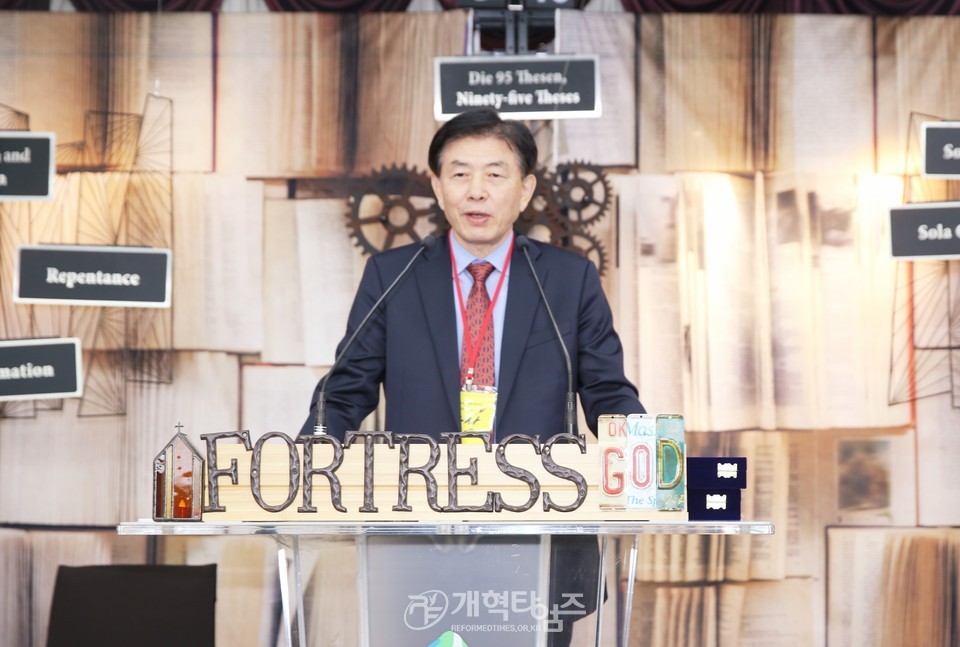 총신대 신대원 제79회 동창회 제35차 정기총회 모습