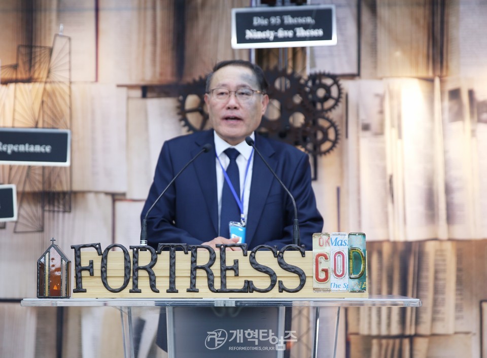 총신대 신대원 제79회 동창회 제35차 정기총회 모습