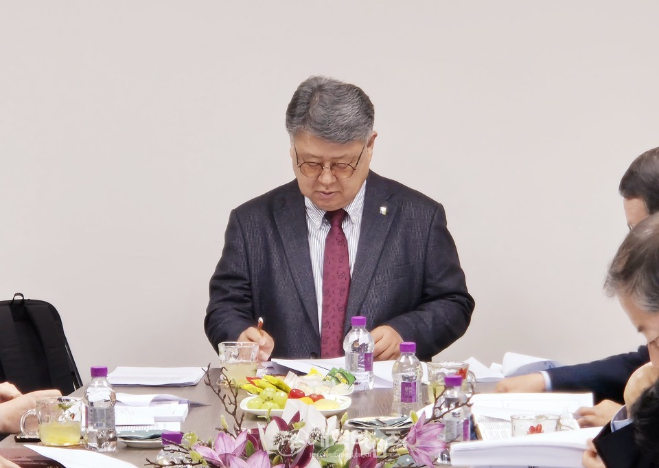 대한예수교장로회총회 109회기 6차 총회 임원회 모습