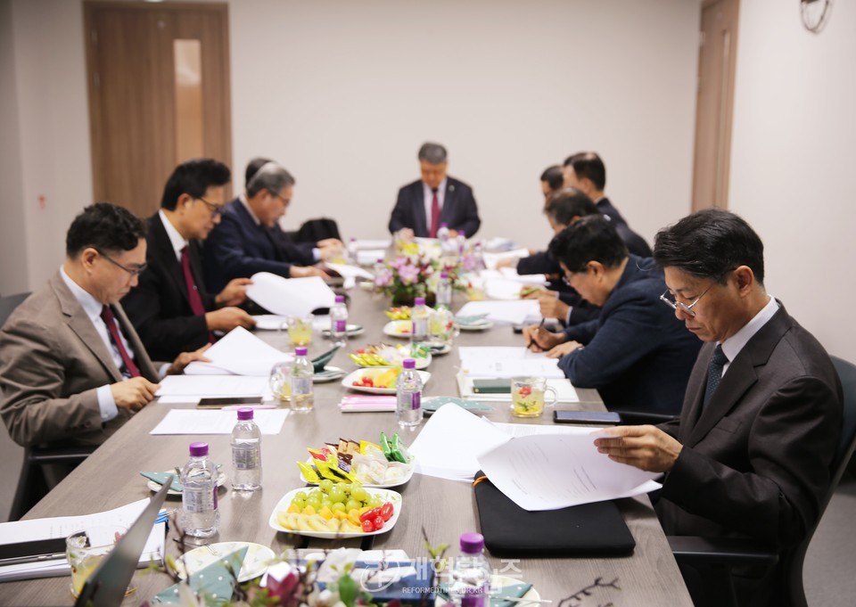 대한예수교장로회총회 109회기 6차 총회 임원회 모습