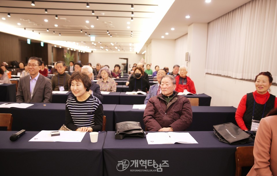 재경영남장로협의회, 제8회기 회원부부 가을수련회 모습