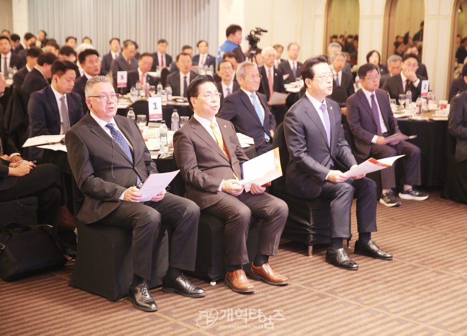 2025 WEA 서울총회 조직위 출범 감사 예배 모습