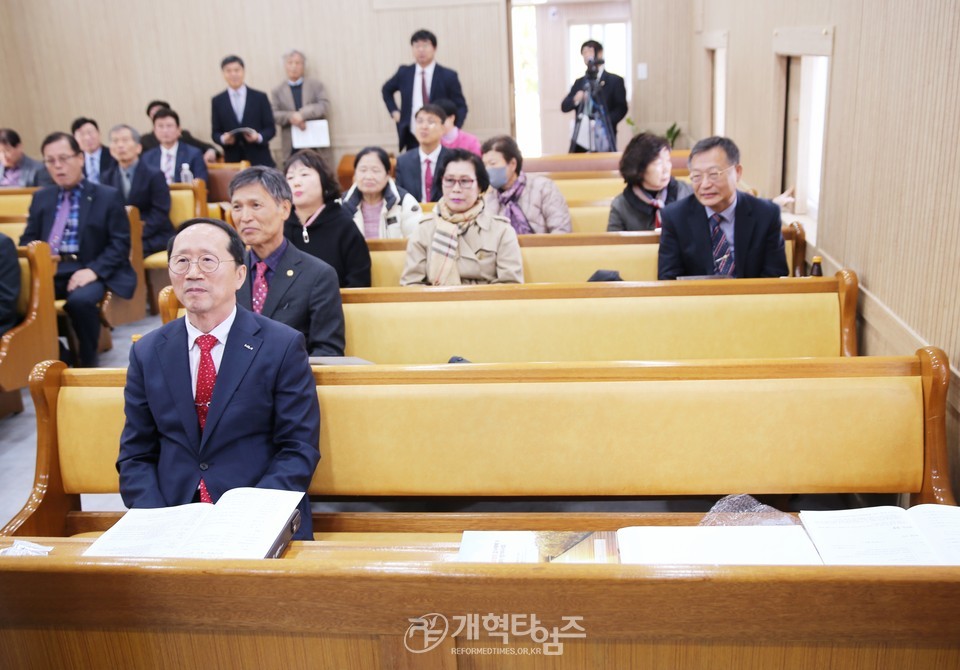 열방디딤돌선교회, 인계중앙교회 리모델링 감사예배 및 정기이사회 모습