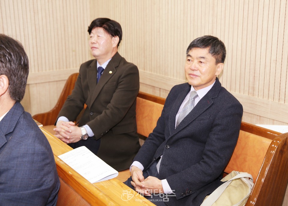 열방디딤돌선교회, 인계중앙교회 리모델링 감사예배 및 정기이사회 모습