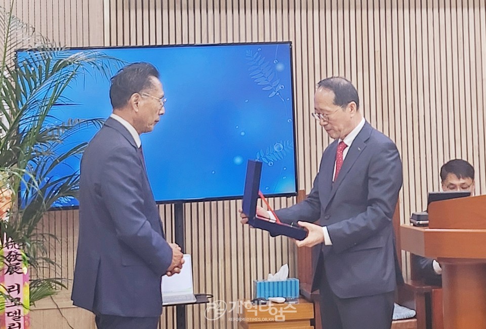 열방디딤돌선교회, 인계중앙교회 리모델링 감사예배 및 정기이사회 모습