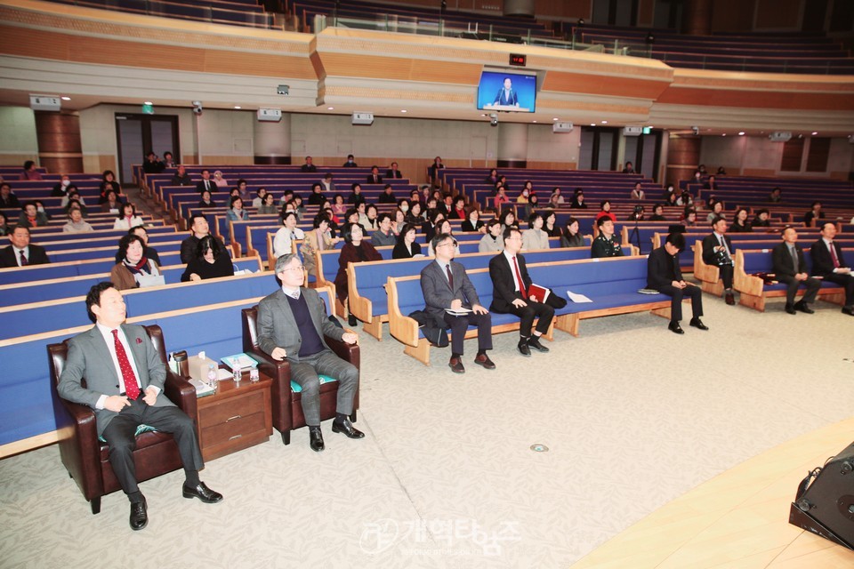 총회군선교회 북부지회, 「사랑의 온차 및 핫팩 전달식」모습