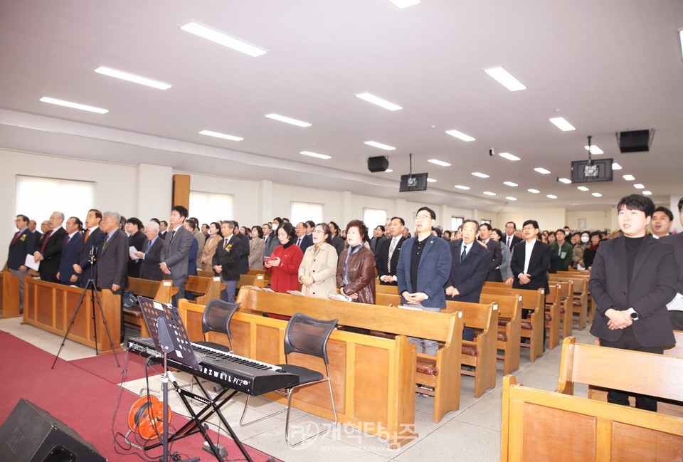 대신대,「개교 70주년기념 감사예배 및 음악회」모습