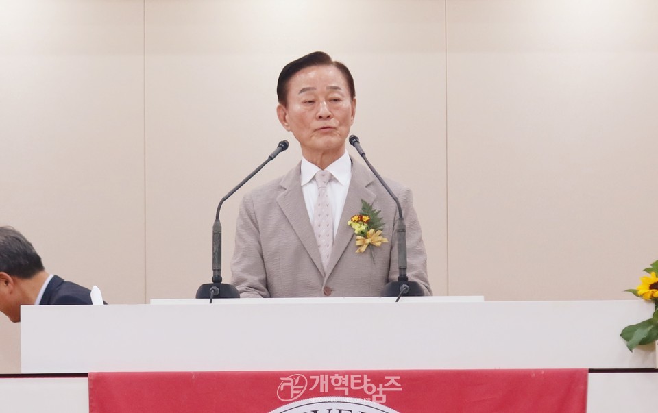 대신대,「개교 70주년기념 감사예배 및 음악회」모습