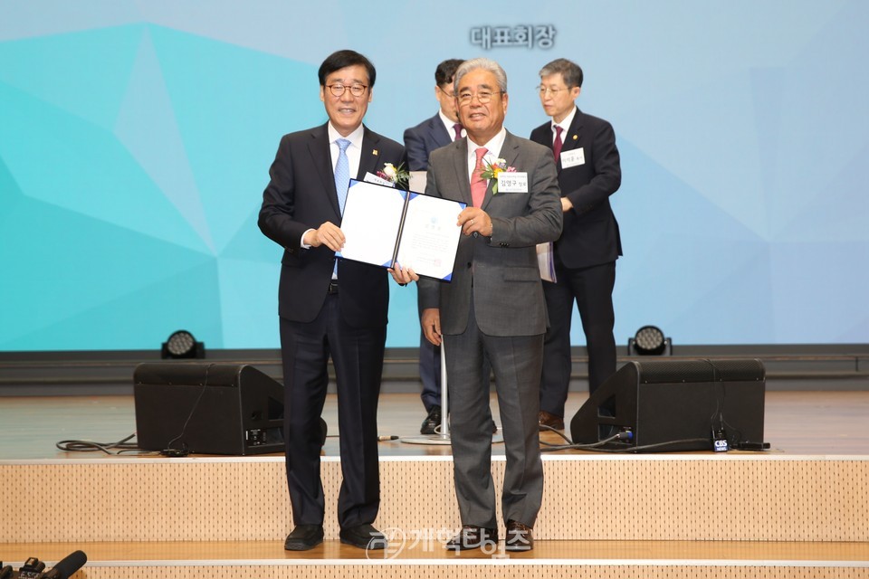 권순웅 목사, 한장총 대표회장 취임감사예배 모습