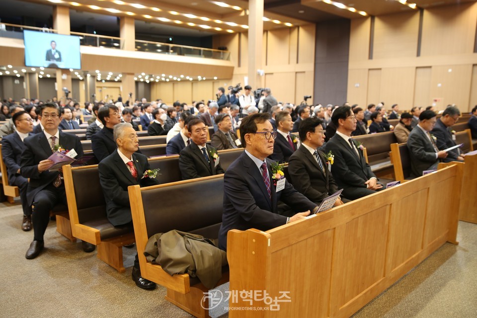 권순웅 목사, 한장총 대표회장 취임감사예배 모습