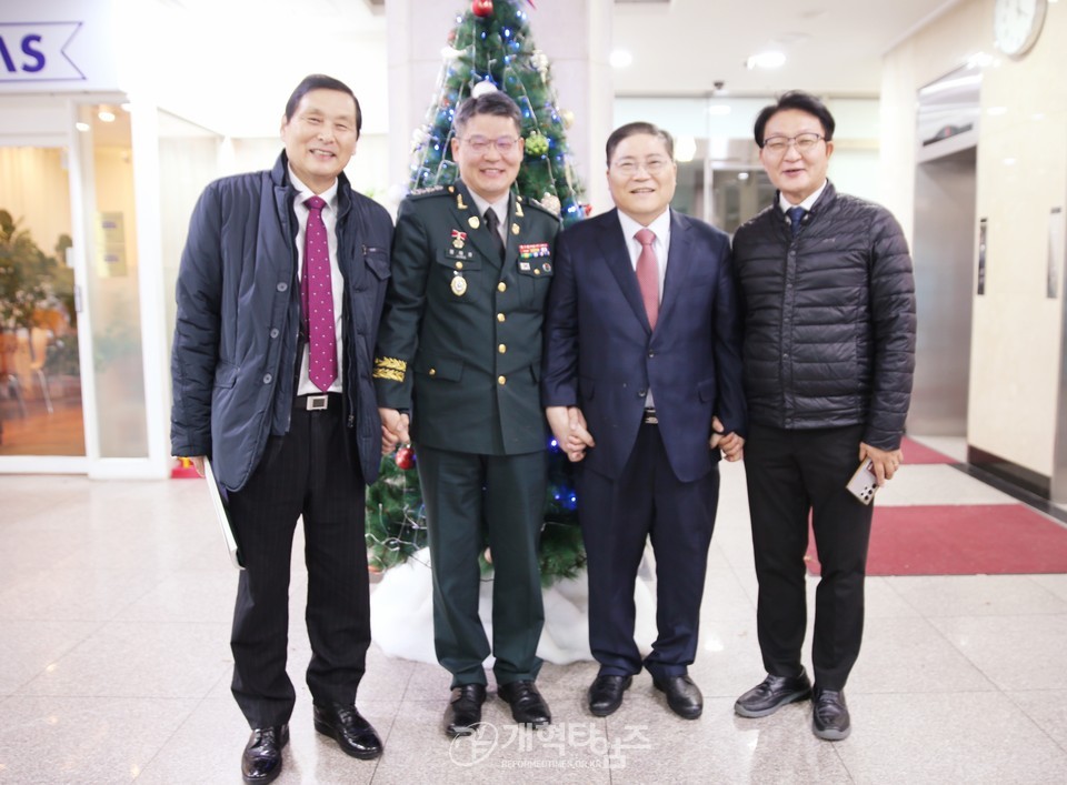 한국교회법학회, 한국교회 140주년 기념 학술세미나 모습