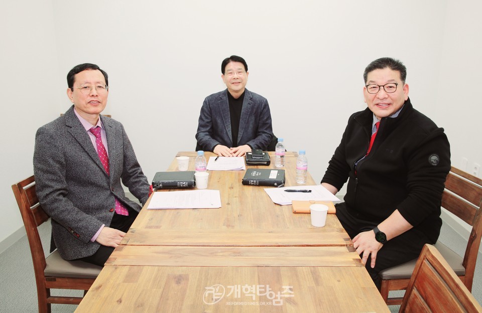 총회 생명존중위원회 회의 모습