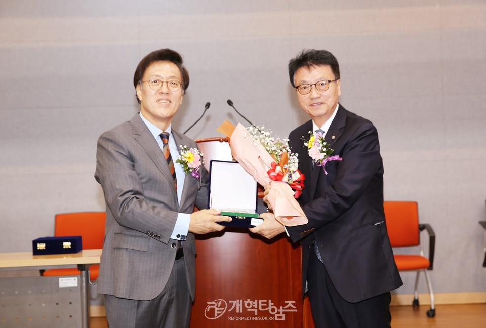 영남협의회, 정기총회 및 당선인 축하예배 모습