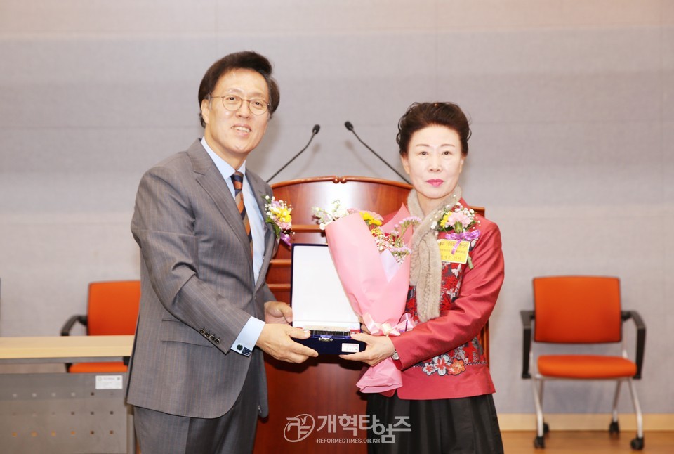 영남협의회, 정기총회 및 당선인 축하예배 모습