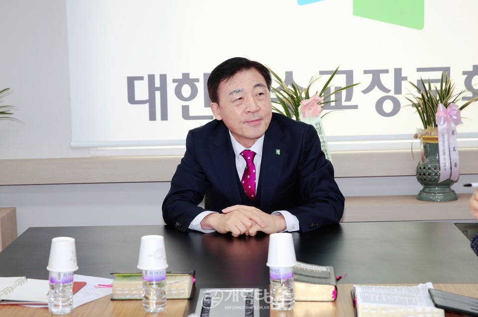 제109회기 제주수양관소위원회 모습