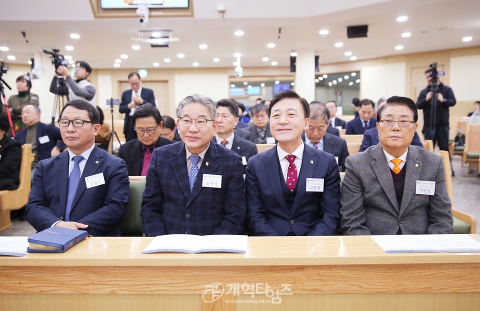 한교총 제8대 대표회장 김종혁 목사 취임 감사예배 모습