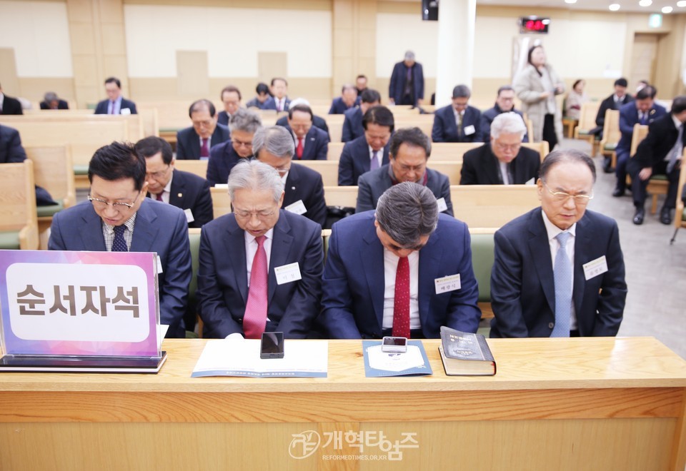 한교총 제8대 대표회장 김종혁 목사 취임 감사예배 모습