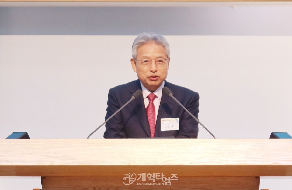 한교총 제8대 대표회장 김종혁 목사 취임 감사예배 모습