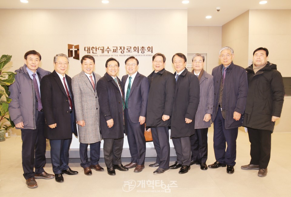 109회기 총회 신학부 실행위원회 모습
