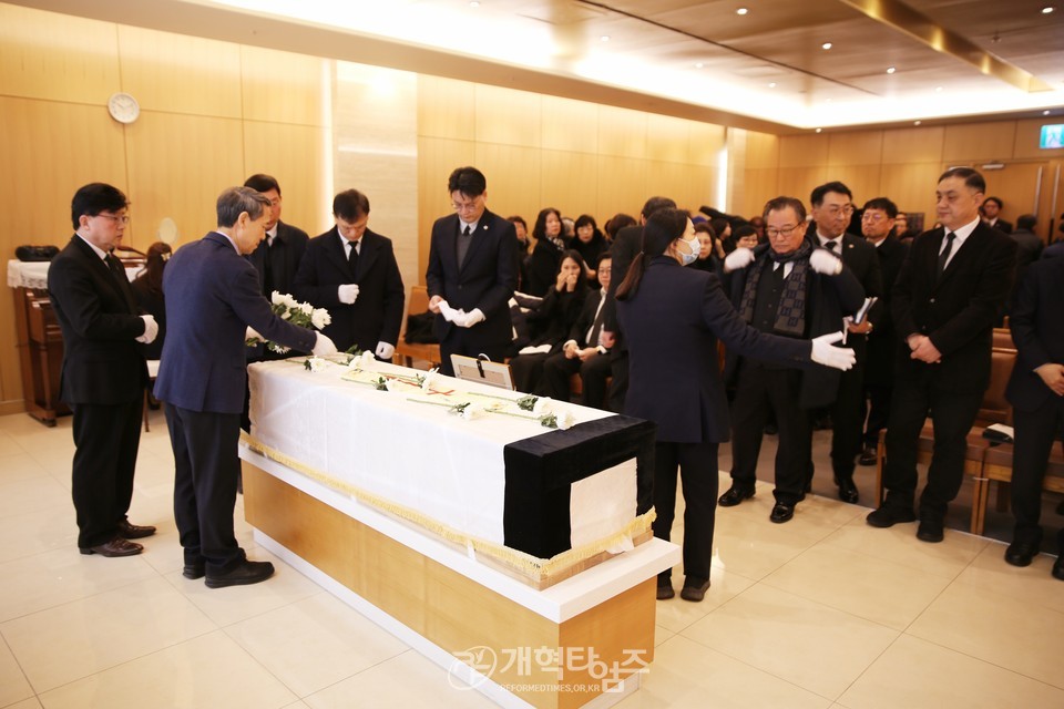 수원북부교회 故 고창덕 원로 목사, 천국환송예배 모습