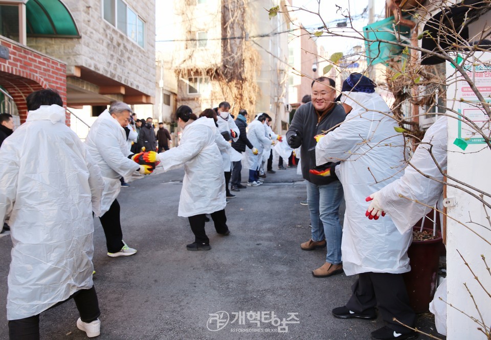 전국남전도회, 상계동 달동네 연탄 나눔행사 모습