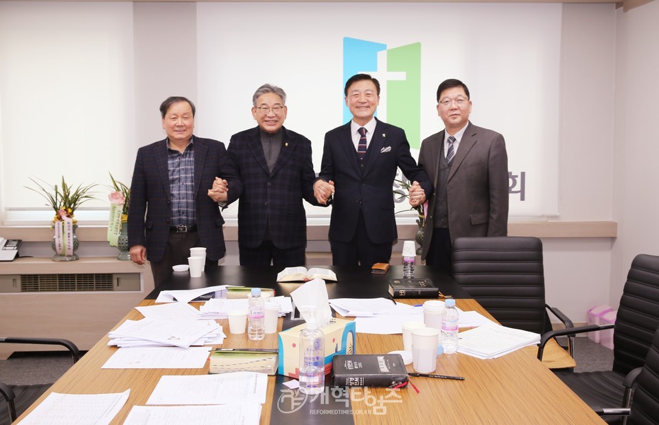 제109회기 국내 편목과정 소위원회 모습