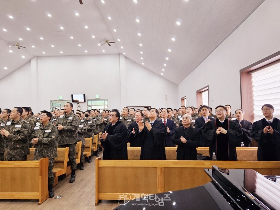 전국남전도회, 「제7보병사단 진중세례식」모습