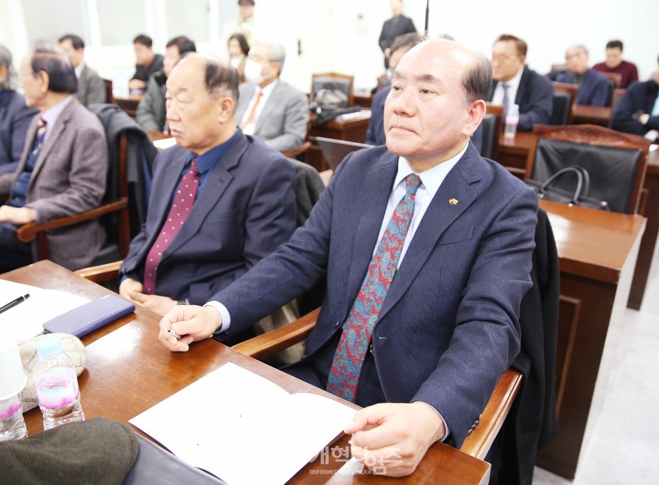 총회증경총회장단, 신년전체회의 모습