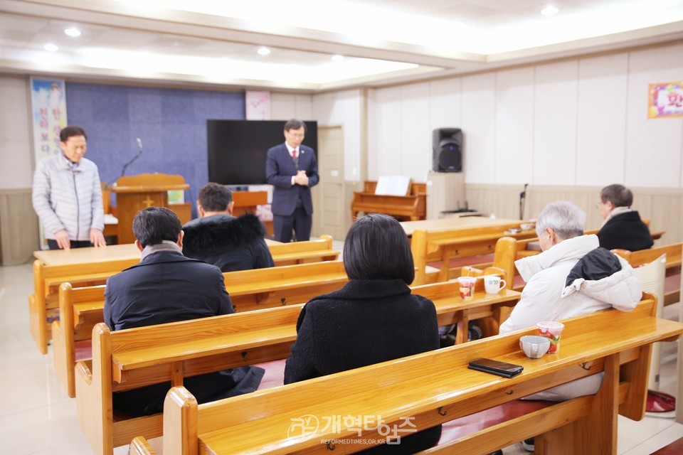 서울ㆍ서북지역장로회 임원진, 회원부부수련회 및 농어촌 리모델링 교회 답사 모습