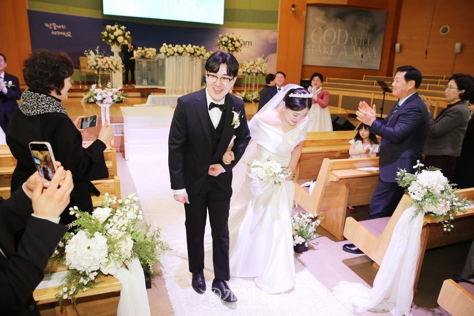총회군선교회 회장 홍성현 목사, 딸 결혼예식 모습