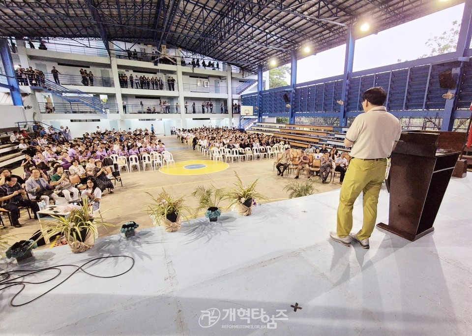 총신대신대원총동창회, 필리핀 보홀 2025년 임원 수양회 및 전도집회 모습