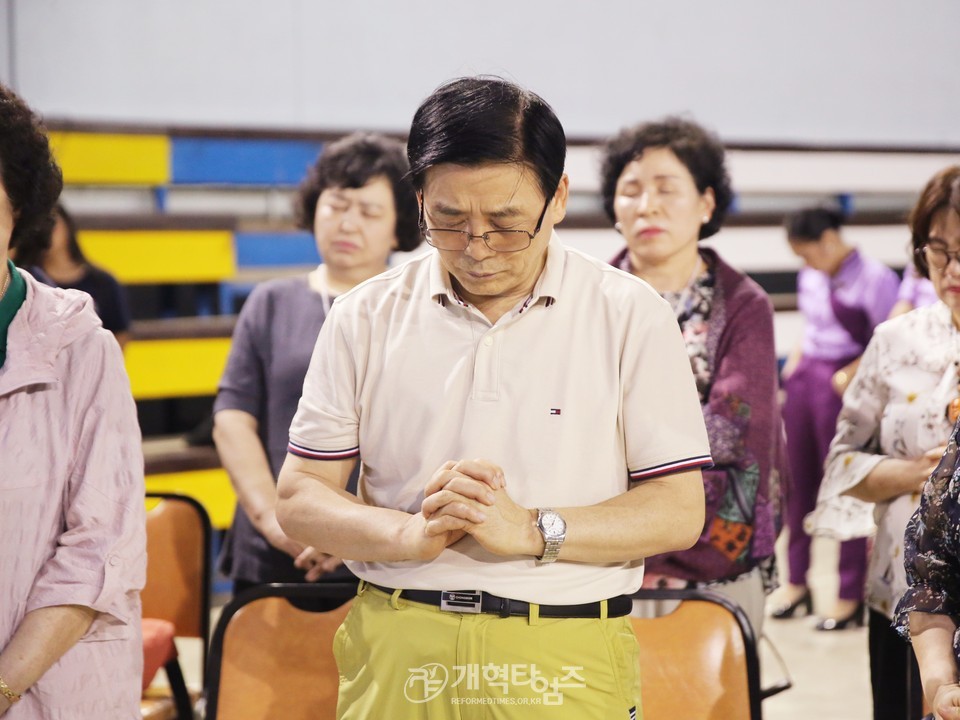 총신대신대원총동창회, 필리핀 보홀 2025년 임원 수양회 및 전도집회 모습