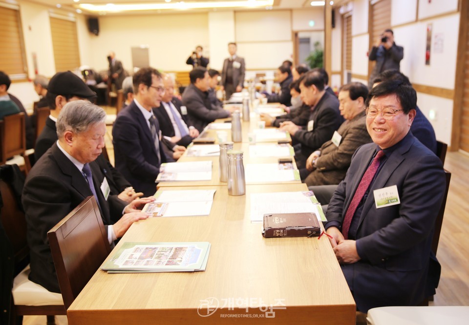 선한장로회 제11회 정기총회 모습