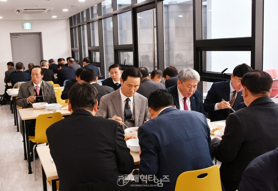 서울ㆍ서북남전도회, ‘제4차 순회헌신예배 및 필리핀장로회신학대학 목수학교 후원을 위한 헌신예배’ 모습