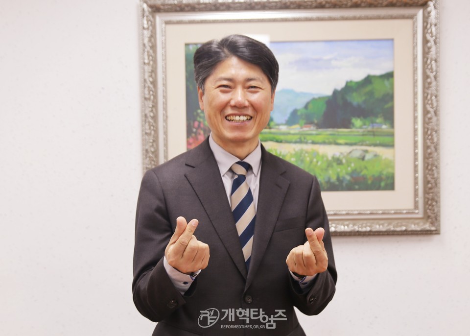 전국남전도회, 서울남부교도소 방문 위문예배 모습