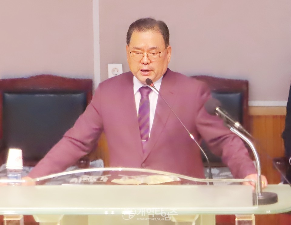 전국남전도회, 서울남부교도소 방문 위문예배 모습