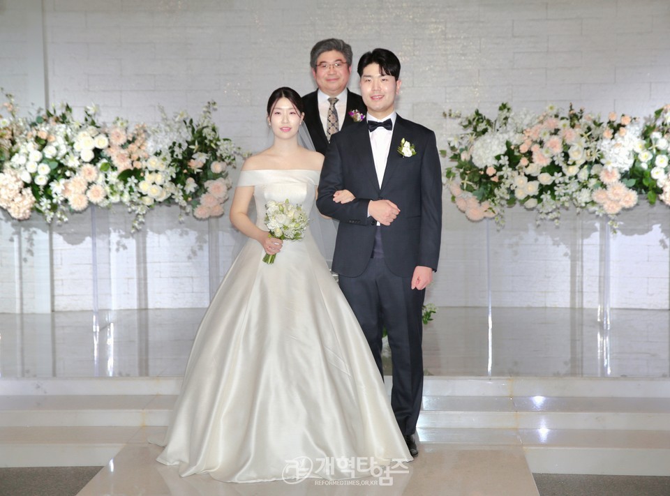 영남협ㆍ부울경 성경선 목사, 차남 결혼예식 모습