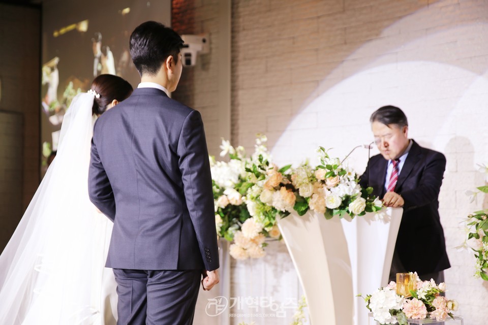 영남협ㆍ부울경 성경선 목사, 차남 결혼예식 모습