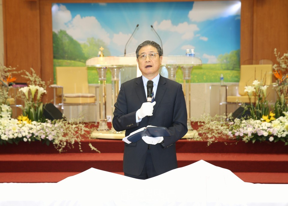서부산노회ㆍ경남동노회, (가칭)부경노회, 합병예배 모습