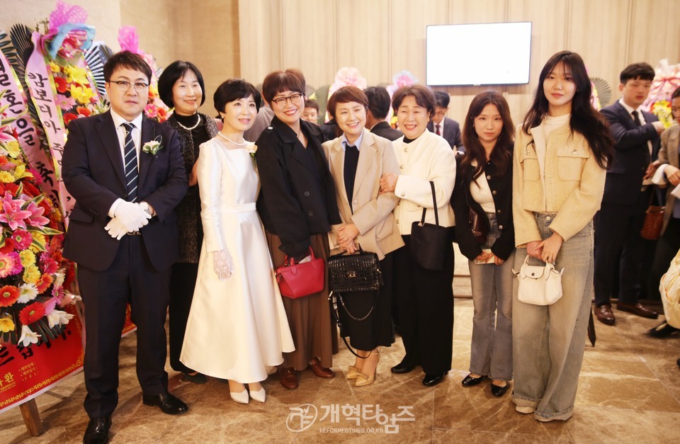 대구목자교회 박기준 목사, 장녀 결혼예식 모습