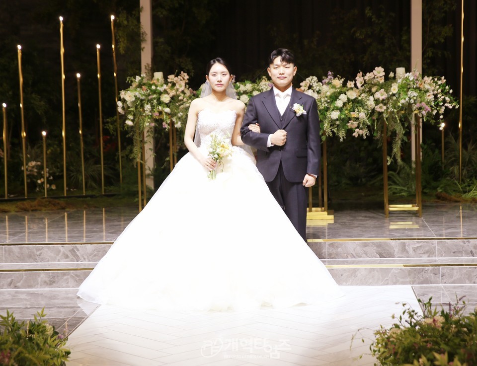 전국장로회 총무 임성원 장로, 차녀 결혼예식 모습