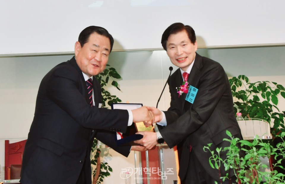 수도노회 제107회 정기회 모습